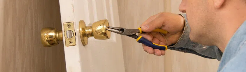 The Waterfront NY Locksmith Store, New York, NY 212-918-5330